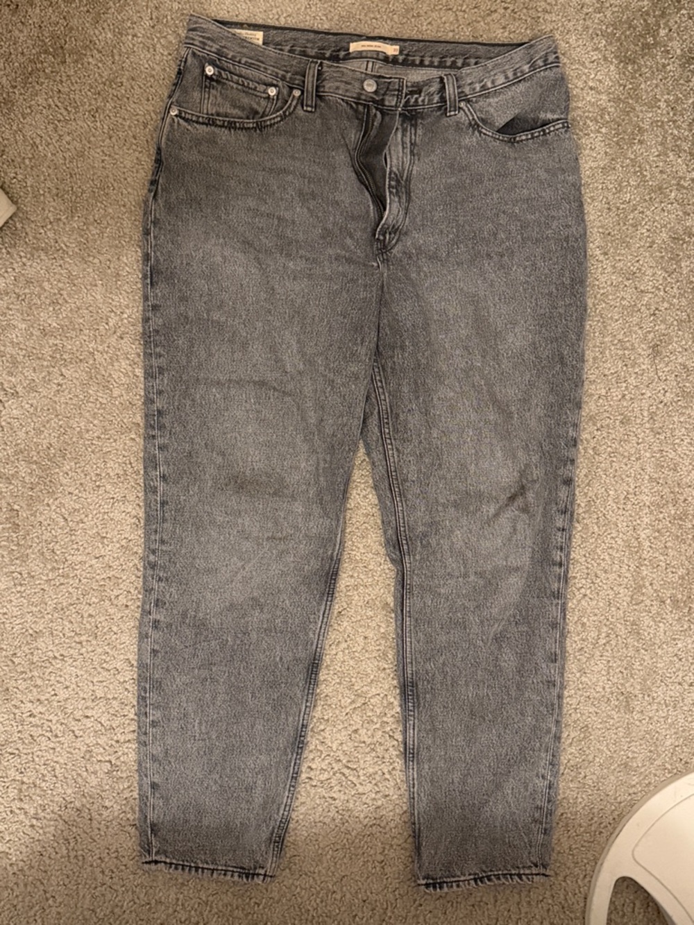 Levi's Women's High-Rise Gray Mom Jeans